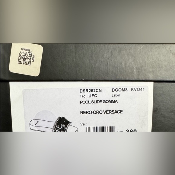 NWT Women's Medusa Slide Sandals Dust Bag, Box & Authenticity Card - Picture 6 of 7